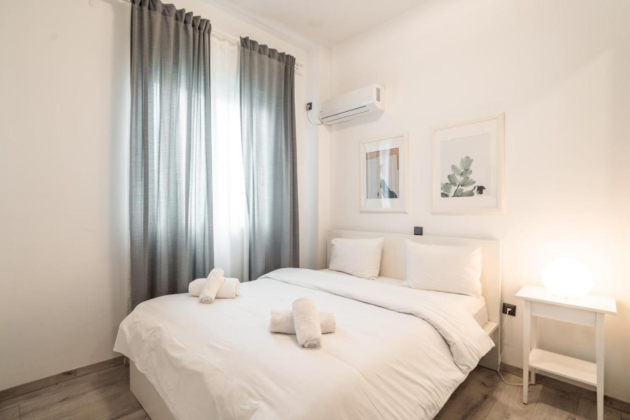 Urban Serenity Gem In Kallithea Neighbourhood! เอเธนส์ ภายนอก รูปภาพ