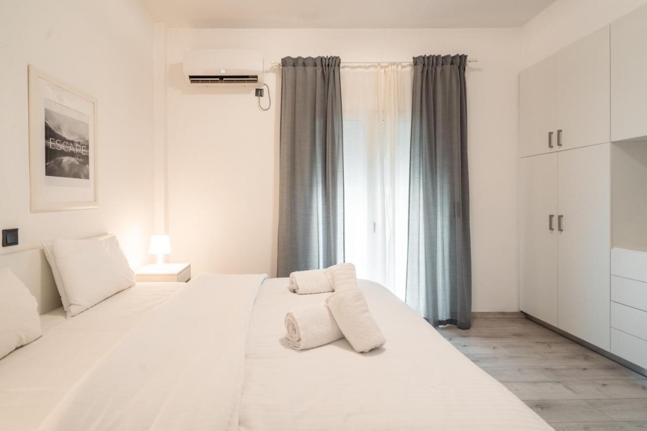 Urban Serenity Gem In Kallithea Neighbourhood! เอเธนส์ ภายนอก รูปภาพ